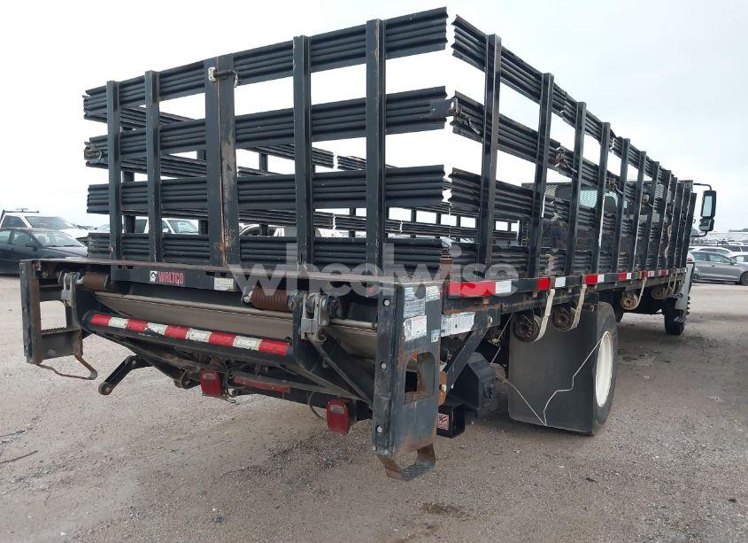 Photo 4 of 2018 International Durastar 4300 (VIN 1HTMMMMM8JH048491)