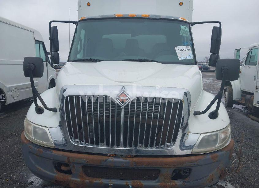 Photo 11 of 2002 International 4000 4300 (VIN 1HTMNAAL82H517166)