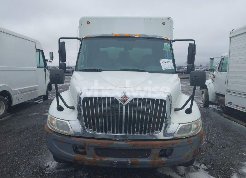 Photo 18 of 2002 International 4000 4300 (VIN 1HTMNAAL82H517166)