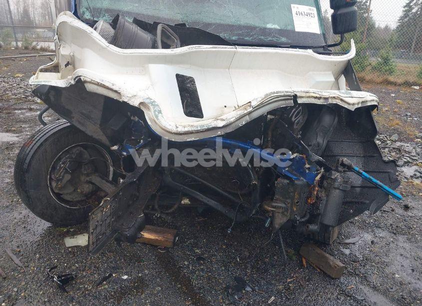 Photo 10 of 2007 International 4000 4300 (VIN 1HTMNAAM17H516988)