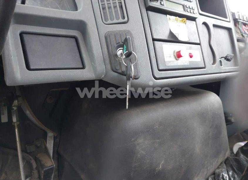 Photo 10 of 2007 International 4000 4200 (VIN 1HTMPAFM97H414485)