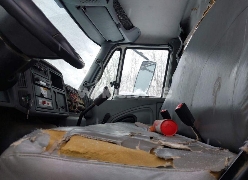 Photo 7 of 2007 International 4000 4200 (VIN 1HTMPAFM97H414485)