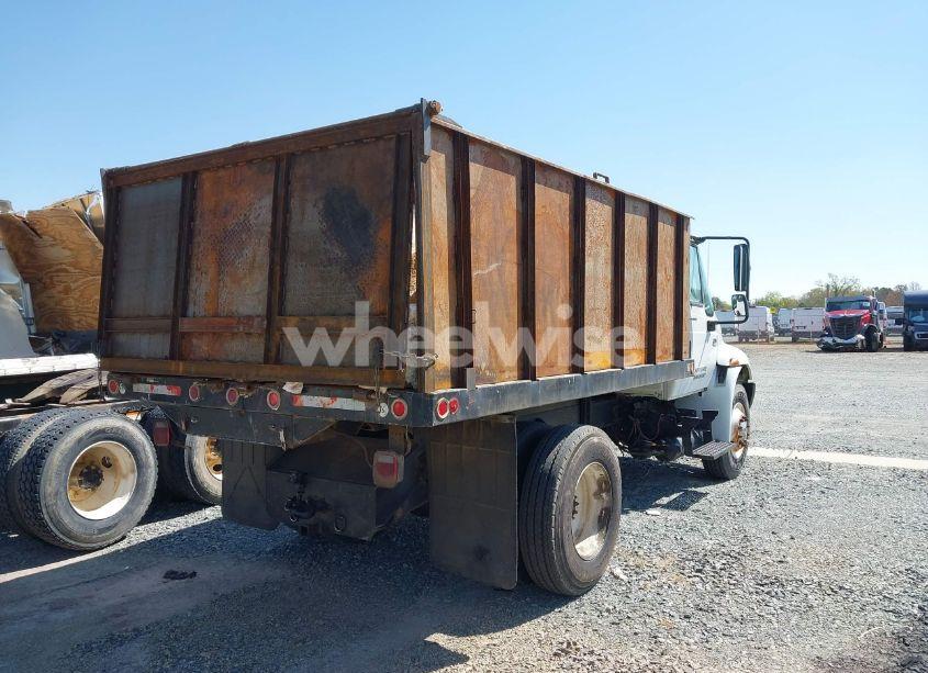 Photo 4 of 2003 International 4000 4200 (VIN 1HTMPAFN13H568921)