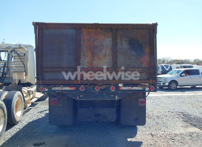 Photo 8 of 2003 International 4000 4200 (VIN 1HTMPAFN13H568921)