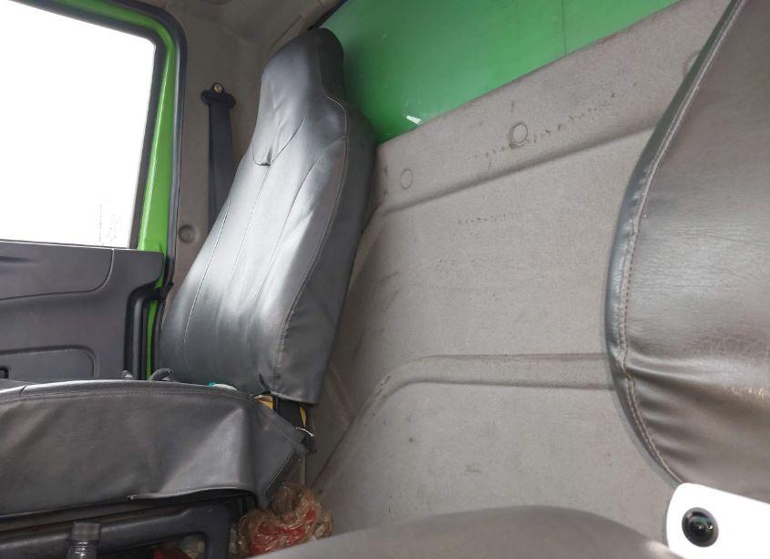 Photo 6 of 2010 International 4000 4400 (VIN 1HTMSAAR9AH284782)