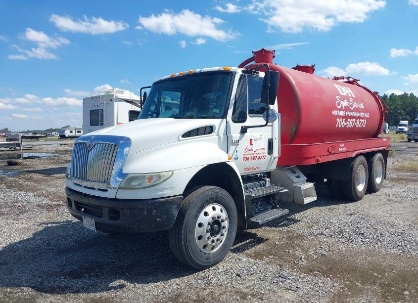 Photo 2 of 2005 International 4000 4400 (VIN 1HTMSAZR45J004625)