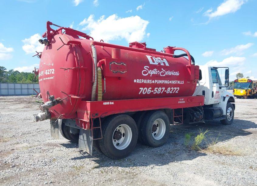 Photo 4 of 2005 International 4000 4400 (VIN 1HTMSAZR45J004625)