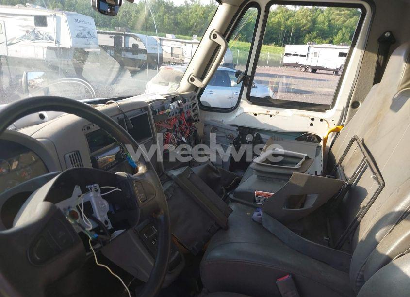 Photo 6 of 2016 International 4000 4400 (VIN 1HTMSSTR1GH216617)