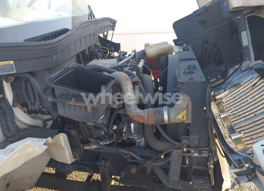 Photo 9 of 2016 International 4000 4400 (VIN 1HTMSSTR1GH216617)