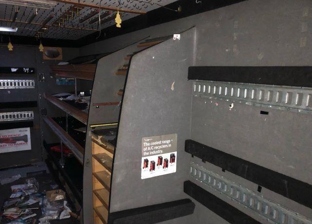 Photo 21 of 1999 International 4000 4700 (VIN 1HTSCAAM0XH618196)