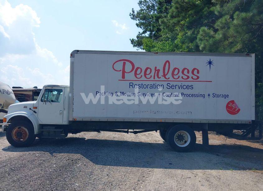 Photo 14 of 2002 International 4000 4700 (VIN 1HTSCAAM12H407887)