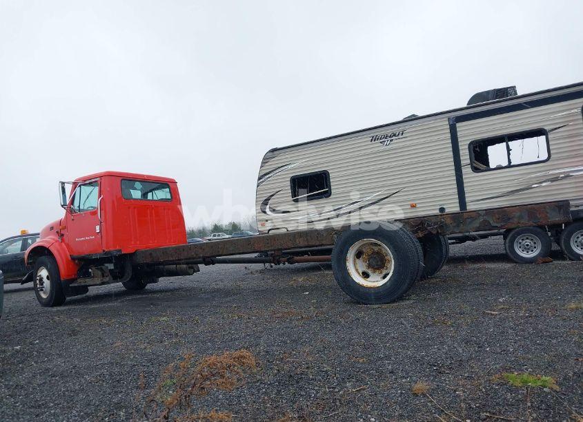 Photo 15 of 2001 International 4000 4700 (VIN 1HTSCAAM31H403984)