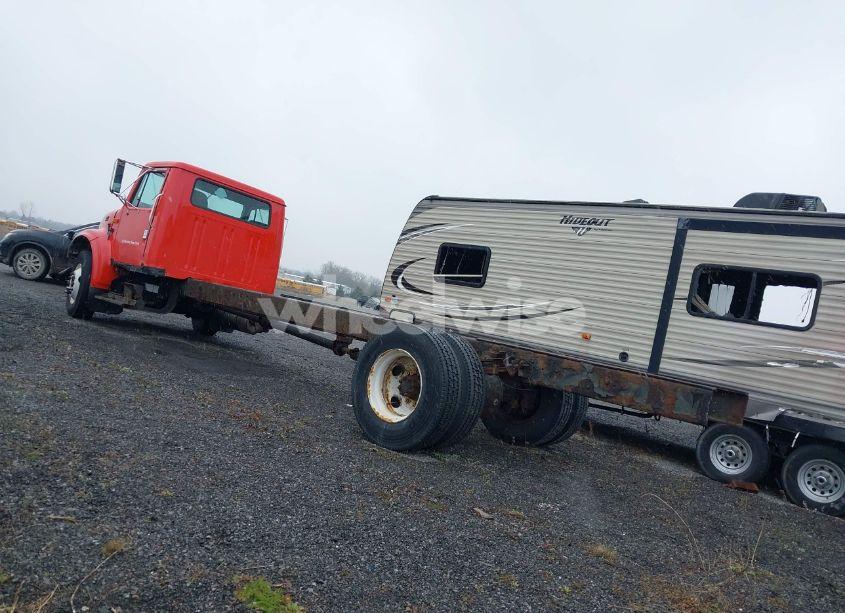 Photo 3 of 2001 International 4000 4700 (VIN 1HTSCAAM31H403984)