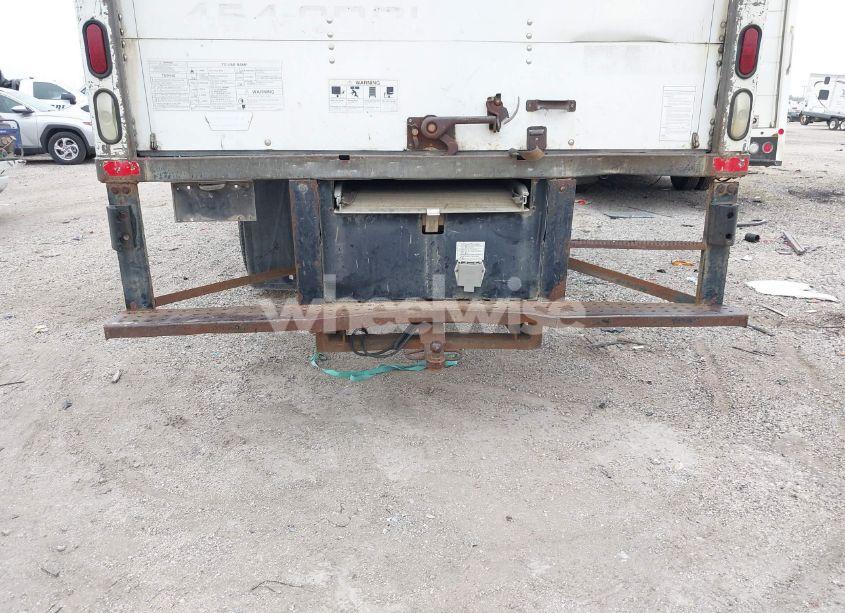 Photo 20 of 2001 International 4000 4700 (VIN 1HTSCAAM51H379073)