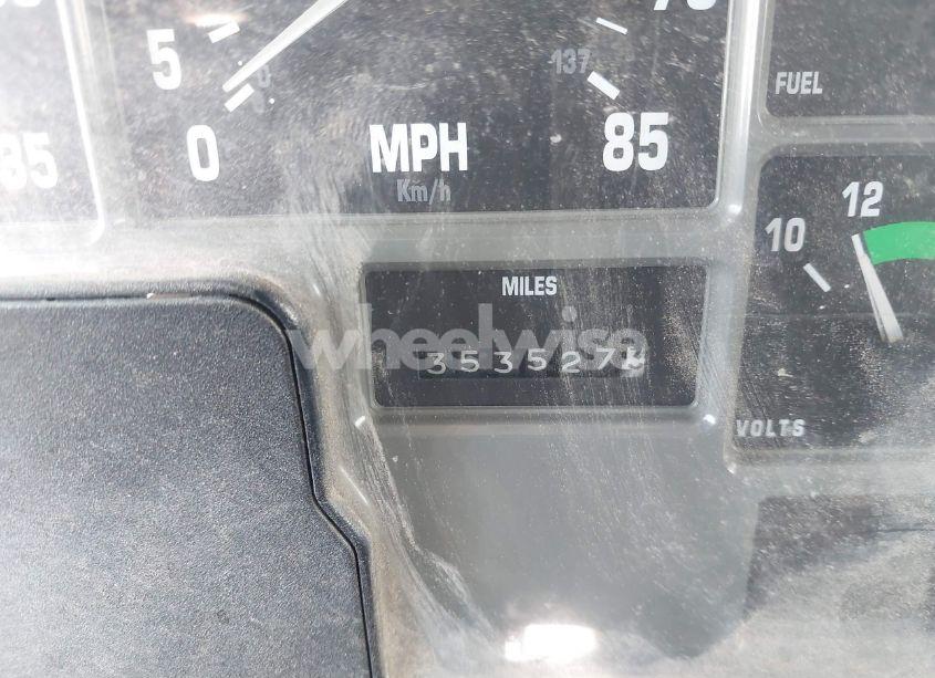 Photo 5 of 2001 International 4000 4700 (VIN 1HTSCAAM51H379073)