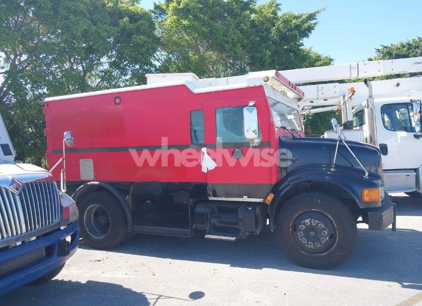 Photo 13 of 2002 International 4000 4700 (VIN 1HTSCAAM72H554828)