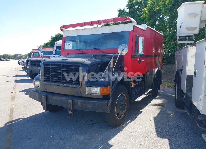 Photo 2 of 2002 International 4000 4700 (VIN 1HTSCAAM72H554828)