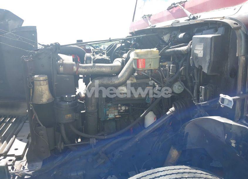 Photo 9 of 2002 International 4000 4700 (VIN 1HTSCAAM72H554828)