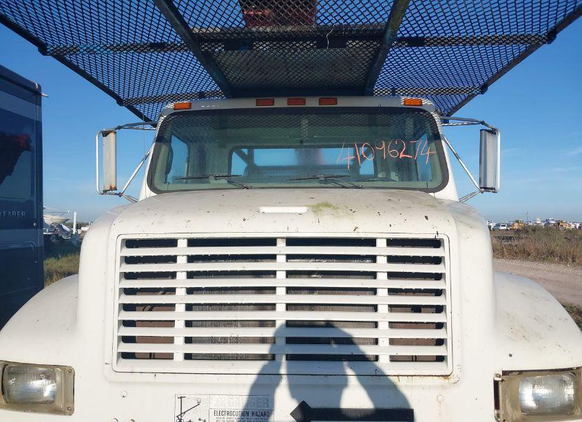 Photo 10 of 1998 International 4000 4700 (VIN 1HTSCAAM8WH533265)