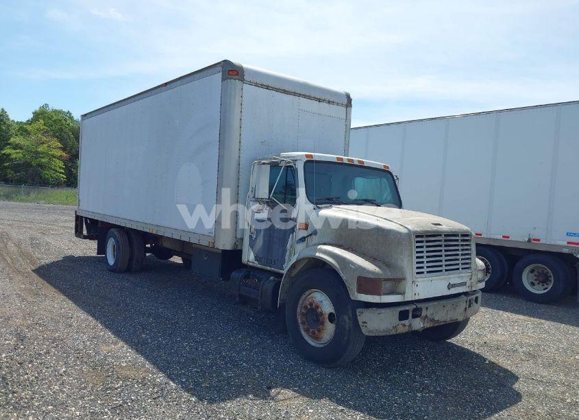 1998 International 4000 4700 (VIN 1HTSCAAM8WH557288) main photo