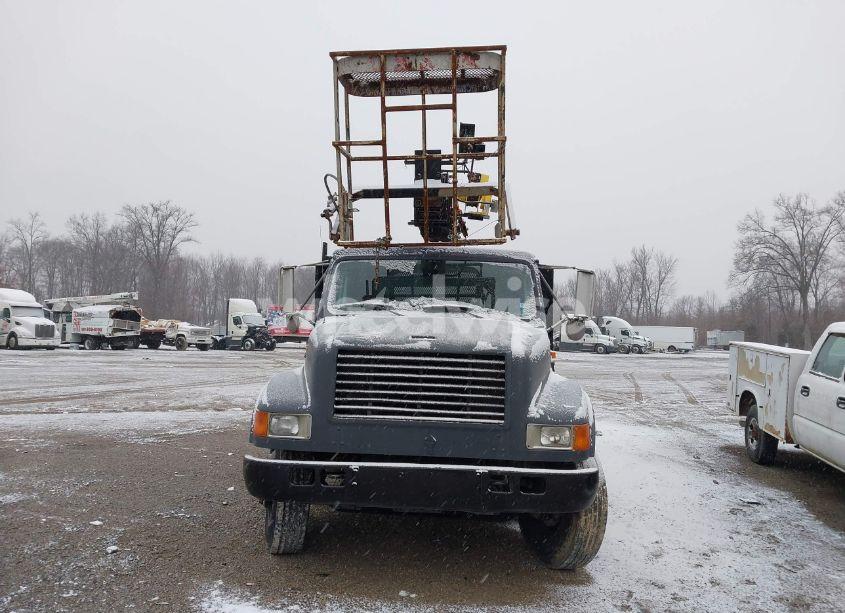 Photo 14 of 2001 International 4000 4700 (VIN 1HTSCAAN81H388066)