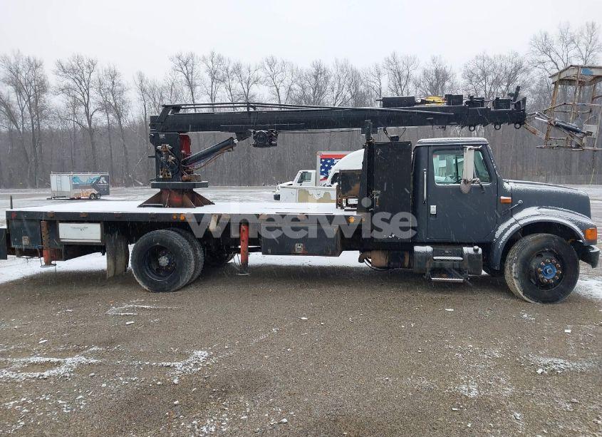 Photo 15 of 2001 International 4000 4700 (VIN 1HTSCAAN81H388066)