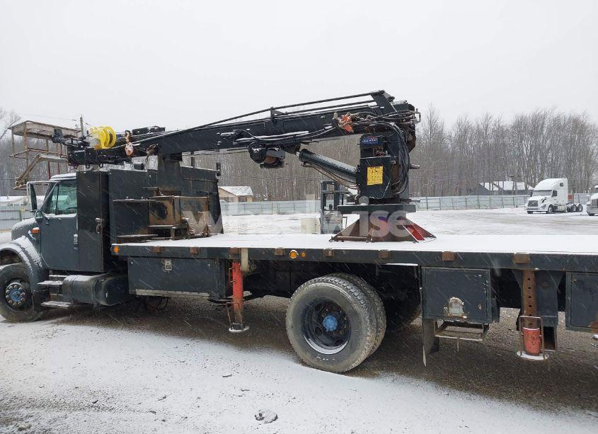 Photo 16 of 2001 International 4000 4700 (VIN 1HTSCAAN81H388066)