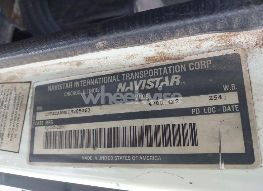 Photo 8 of 2001 International 4000 4700 (VIN 1HTSCAAN81H388066)