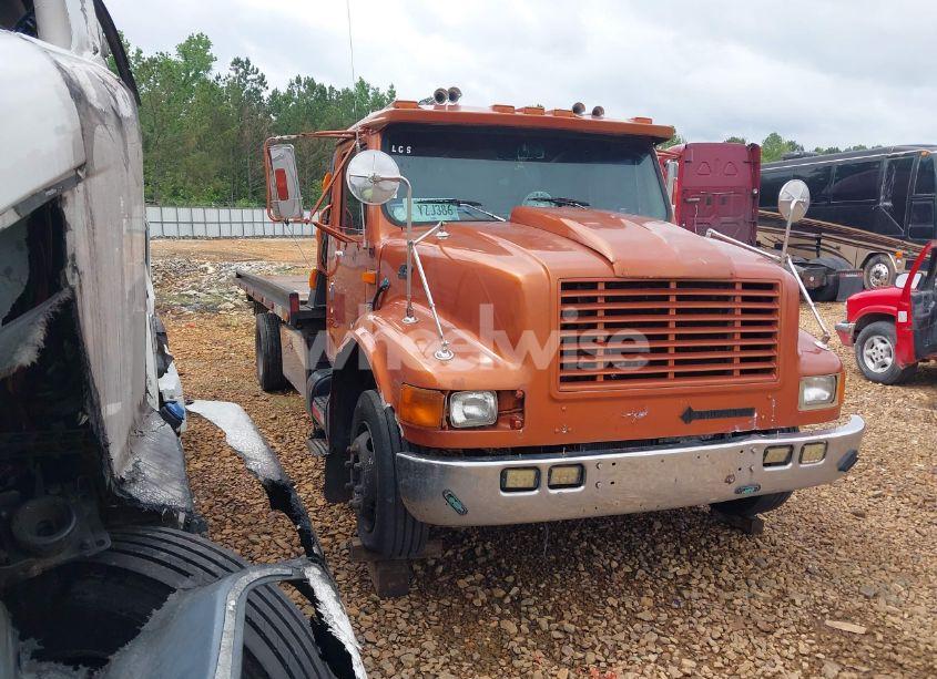 1996 International 4000 4700 (VIN 1HTSCABM0TH259344) main photo