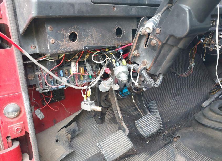 Photo 11 of 1996 International 4000 4700 (VIN 1HTSCABM0TH259344)