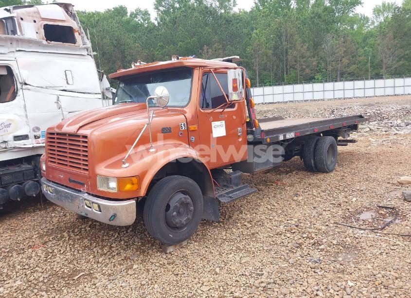 Photo 2 of 1996 International 4000 4700 (VIN 1HTSCABM0TH259344)