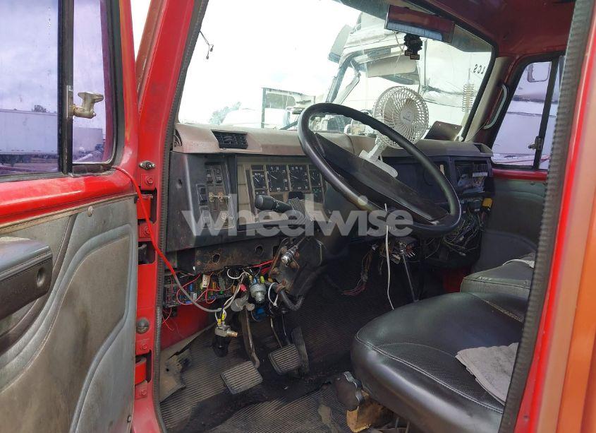 Photo 6 of 1996 International 4000 4700 (VIN 1HTSCABM0TH259344)