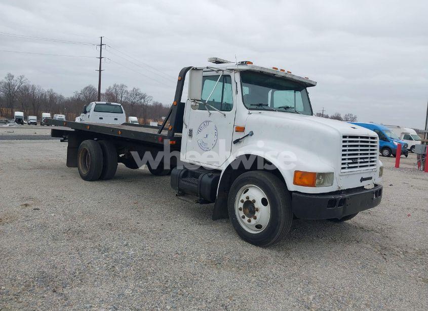 1997 International 4000 4700 (VIN 1HTSCABM4VH449439) main photo