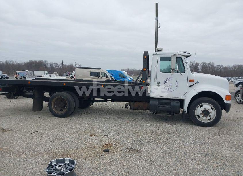 Photo 13 of 1997 International 4000 4700 (VIN 1HTSCABM4VH449439)