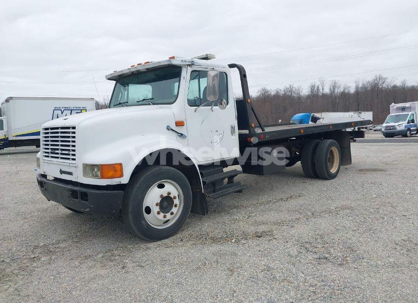 Photo 2 of 1997 International 4000 4700 (VIN 1HTSCABM4VH449439)