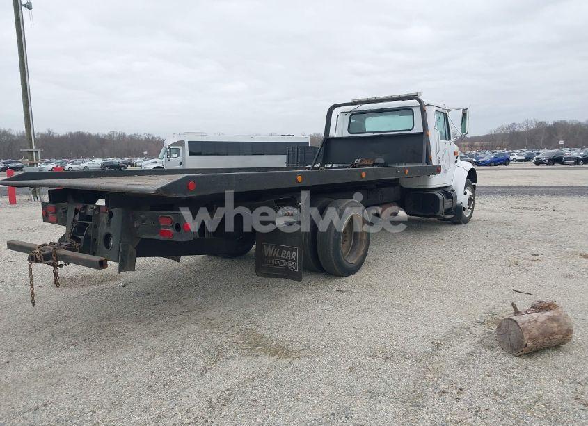 Photo 4 of 1997 International 4000 4700 (VIN 1HTSCABM4VH449439)