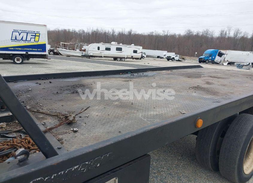 Photo 6 of 1997 International 4000 4700 (VIN 1HTSCABM4VH449439)