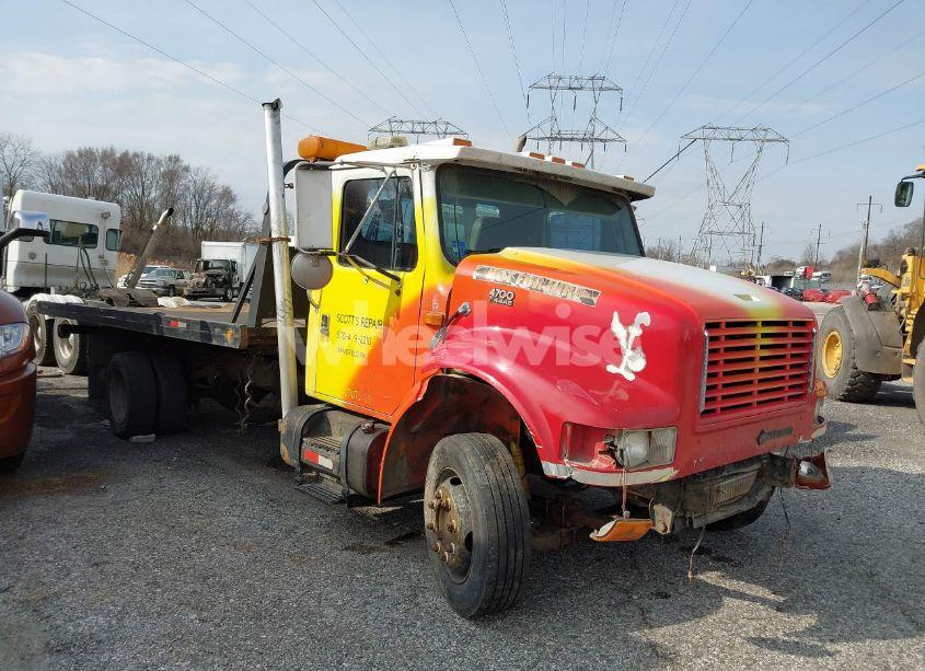 1997 International 4000 4700 (VIN 1HTSCABM9VH208220) main photo