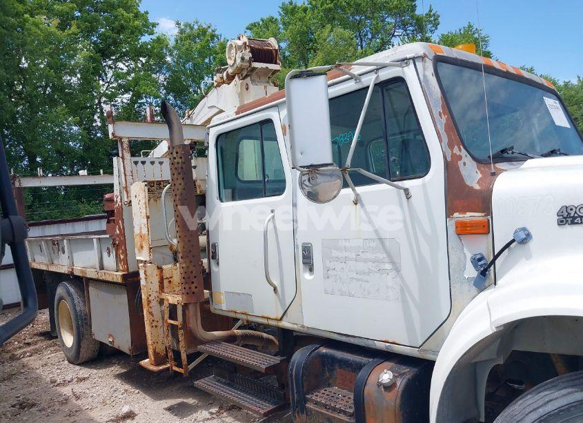 Photo 12 of 1999 International 4000 4900 (VIN 1HTSDAAN0XH610573)