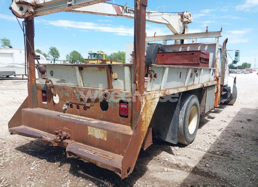 Photo 4 of 1999 International 4000 4900 (VIN 1HTSDAAN0XH610573)