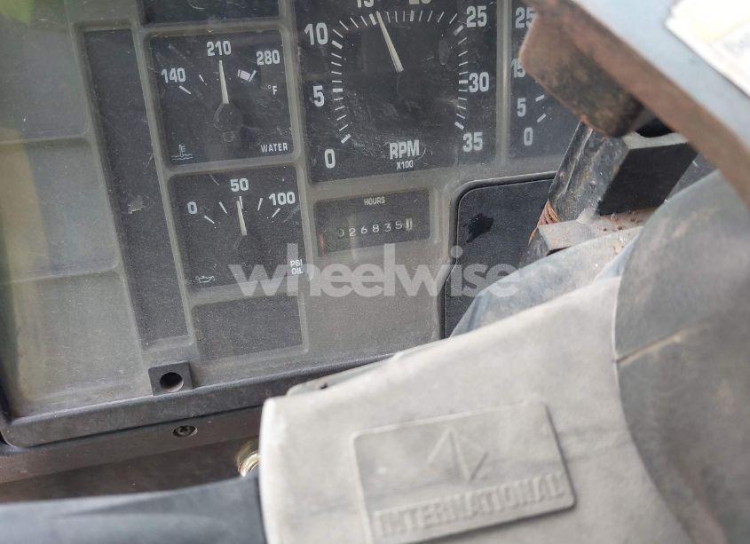 Photo 5 of 1999 International 4000 4900 (VIN 1HTSDAAN0XH610573)