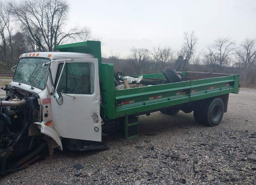 Photo 18 of 2001 International 4000 4900 (VIN 1HTSDAAP51H397158)