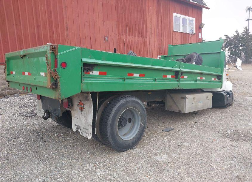 Photo 4 of 2001 International 4000 4900 (VIN 1HTSDAAP51H397158)