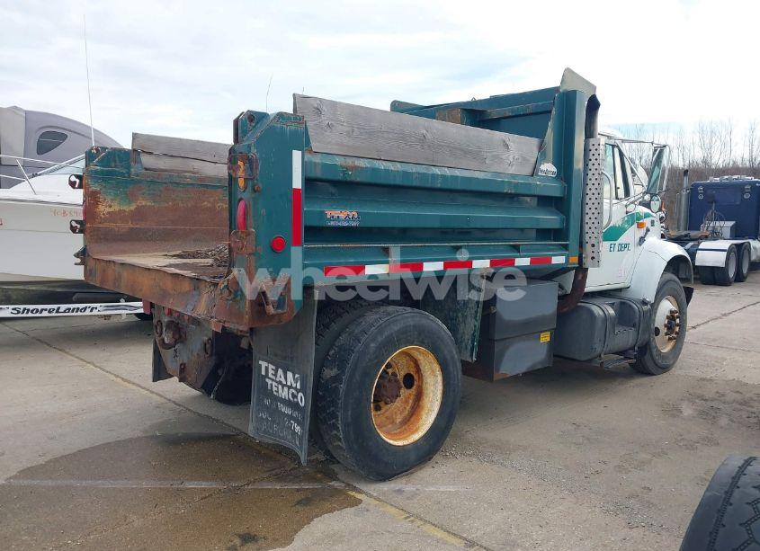 Photo 4 of 2002 International 4000 4900 (VIN 1HTSDAARX2H516194)