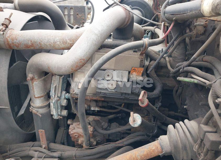 Photo 9 of 2002 International 4000 4900 (VIN 1HTSDAARX2H516194)