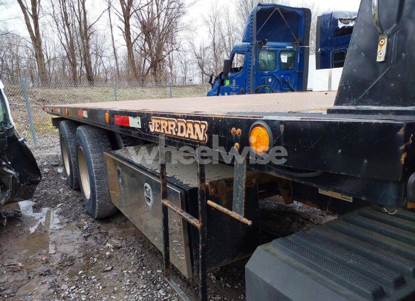 Photo 13 of 2015 International 7000 7400 (VIN 1HTWGAZR3FH678154)