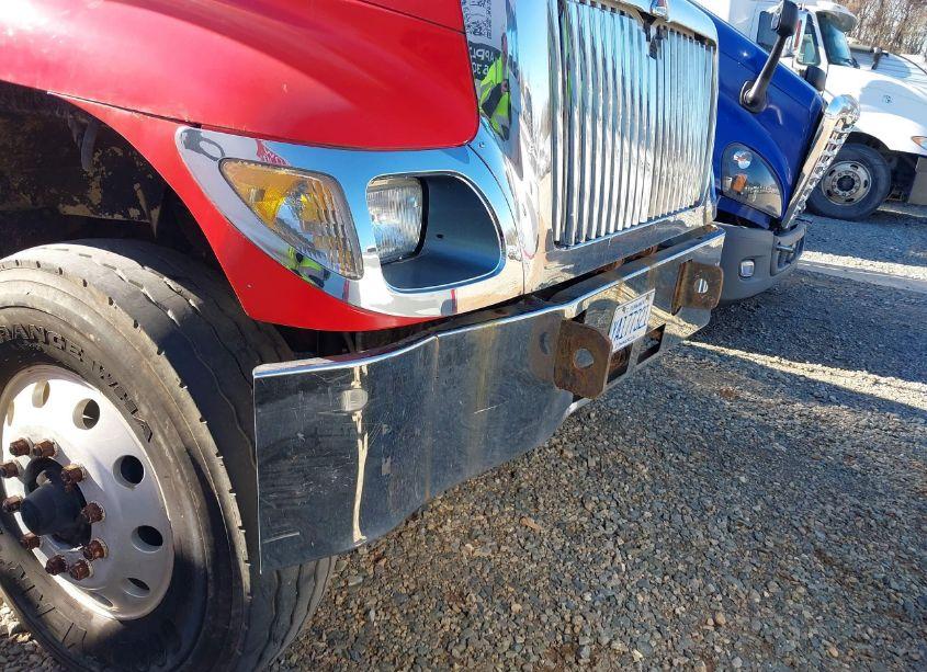 Photo 11 of 2005 International 7000 7400 (VIN 1HTWHAZT65J052503)