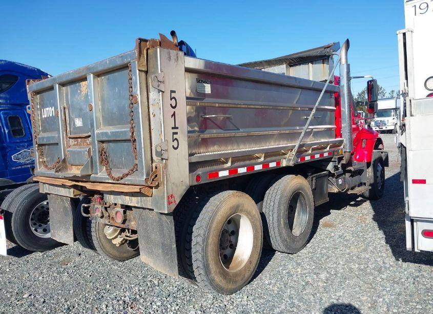 Photo 4 of 2005 International 7000 7400 (VIN 1HTWHAZT65J052503)