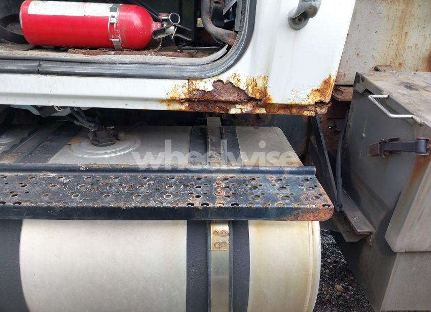 Photo 11 of 2010 International 7000 7500 (VIN 1HTWPAZT5AH182518)