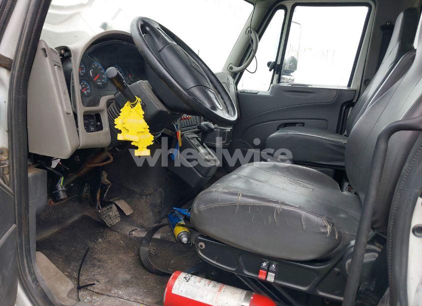 Photo 6 of 2010 International 7000 7500 (VIN 1HTWPAZT5AH182518)